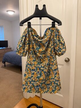 Mable Blue Floral Puff Sleeve Mini Dress | Medium | NWT